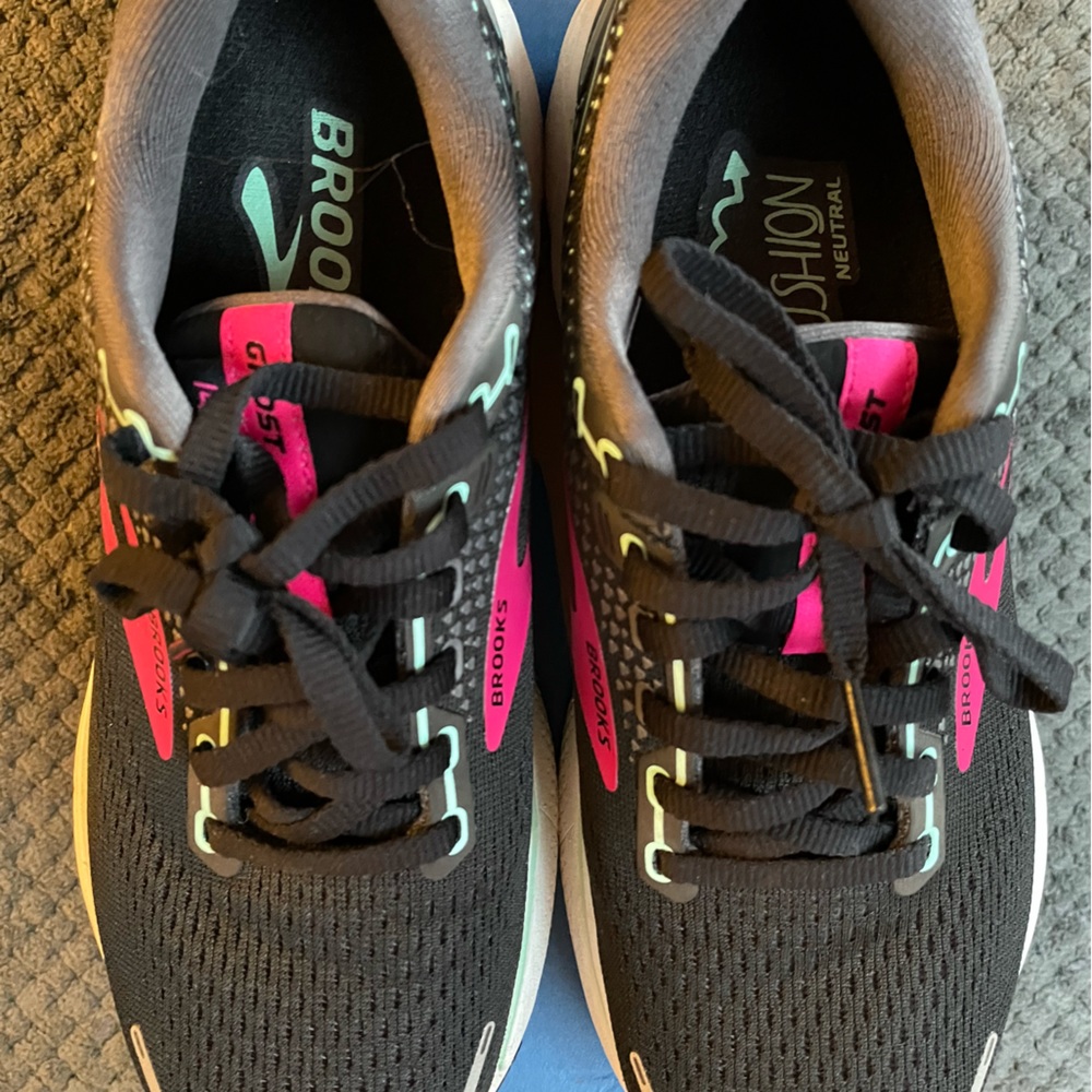 Brooks Women 7M Ghost 14 Running Shoes